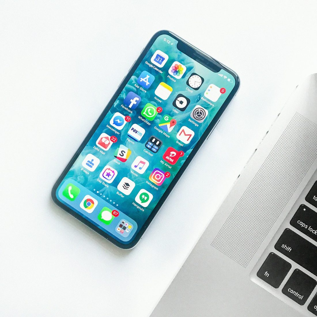 易倍体育 APP 赛程与赛事列表界面示意